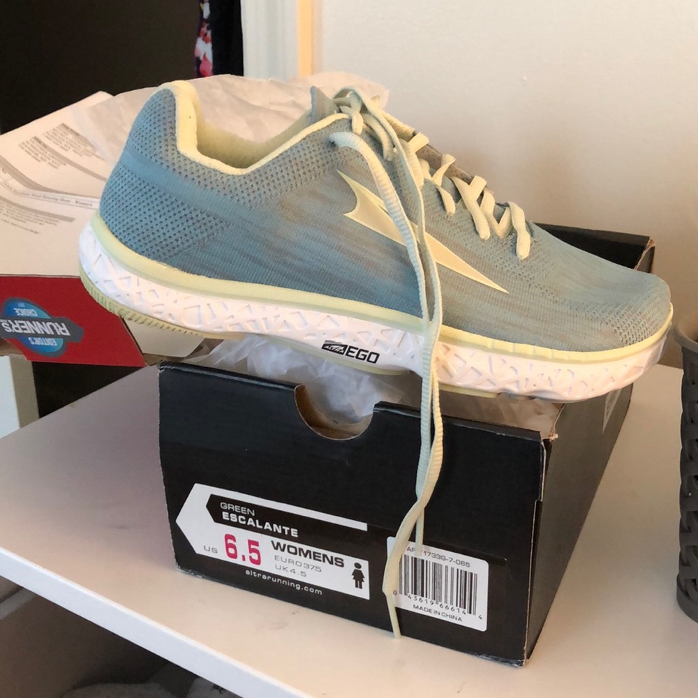 Altar Escalante zero drop running shoes size 6.5